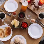 Willa Lauv Tretopphytter Eidsvoll