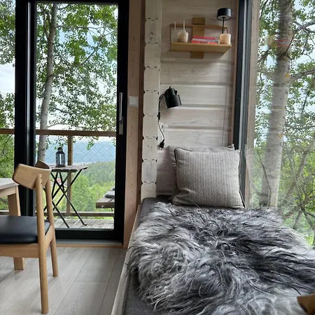 Lauv Tretopphytter Villa *